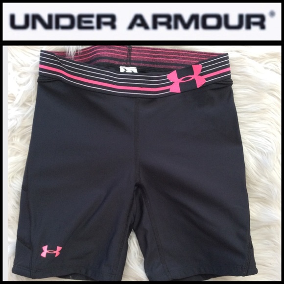 NWOT UA Women’s Strike Zone Slider Shorts - Picture 3 of 6